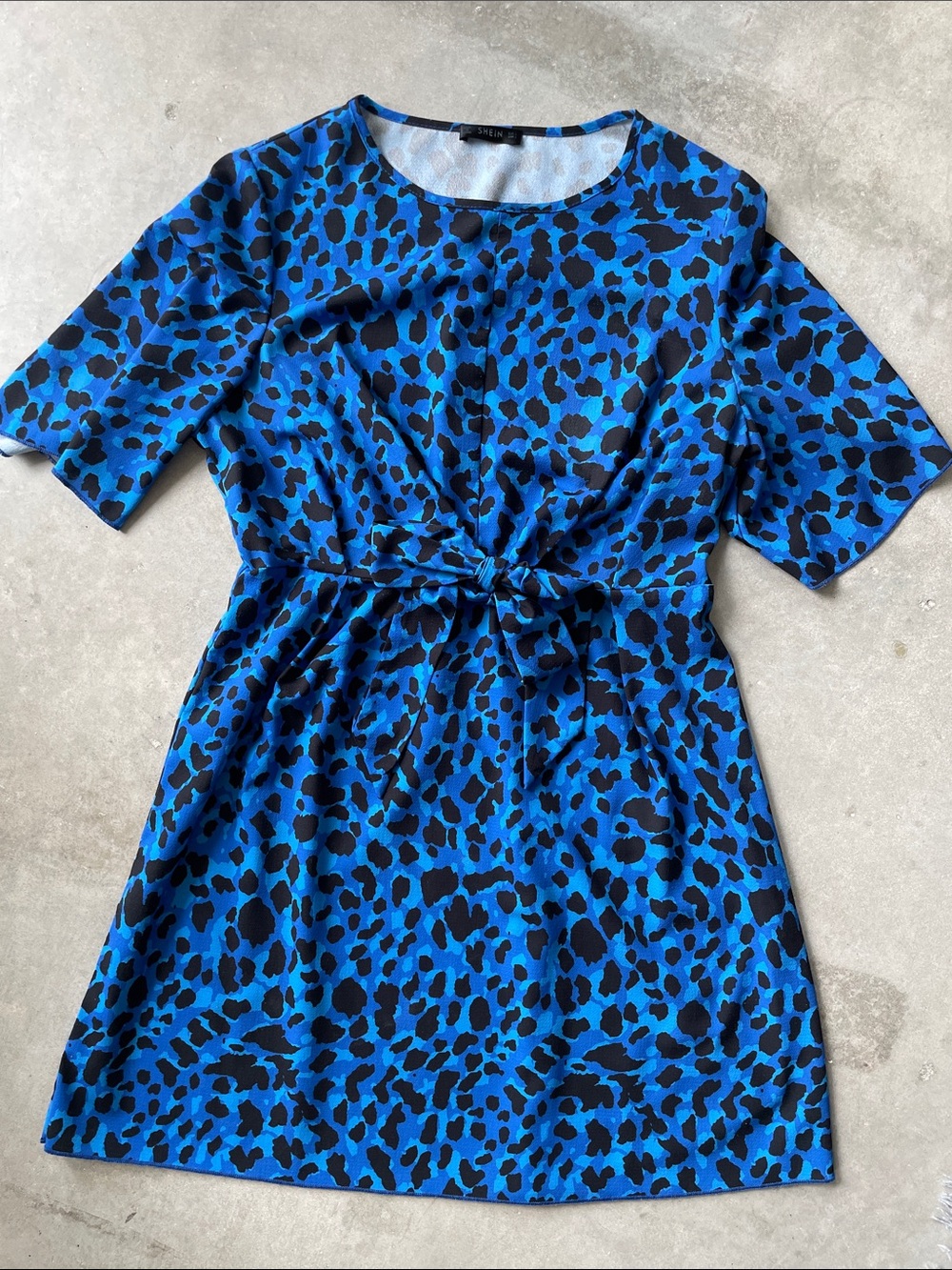 SHEIN Blue & Black Leopard Print Tie-Front mini Dress